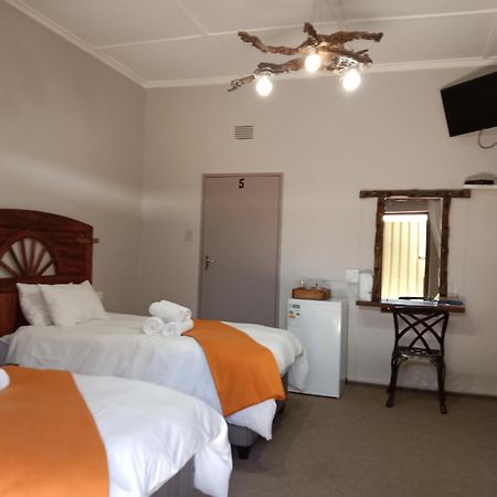Die Windpomp Guesthouse Gobabis Bagian luar foto