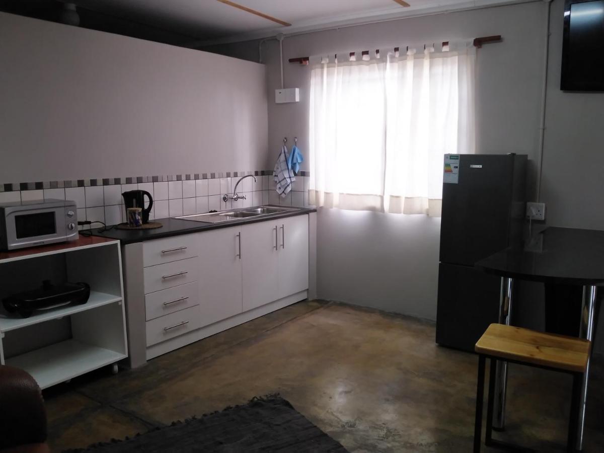 Die Windpomp Guesthouse Gobabis Bagian luar foto