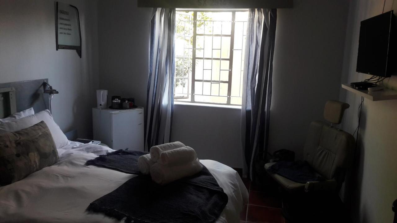 Die Windpomp Guesthouse Gobabis Bagian luar foto