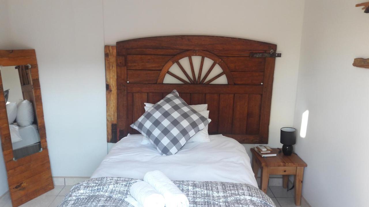 Die Windpomp Guesthouse Gobabis Bagian luar foto