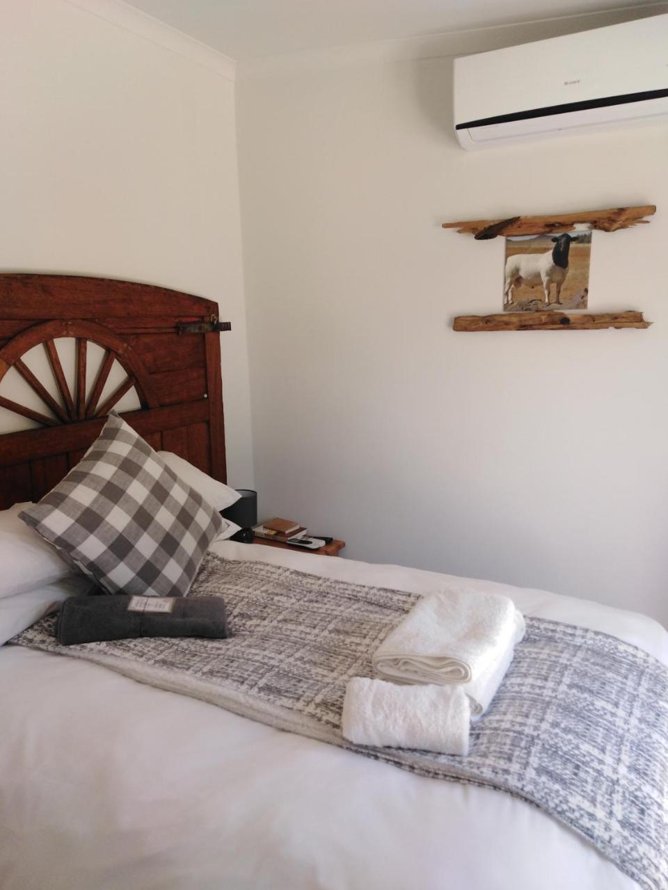 Die Windpomp Guesthouse Gobabis Bagian luar foto
