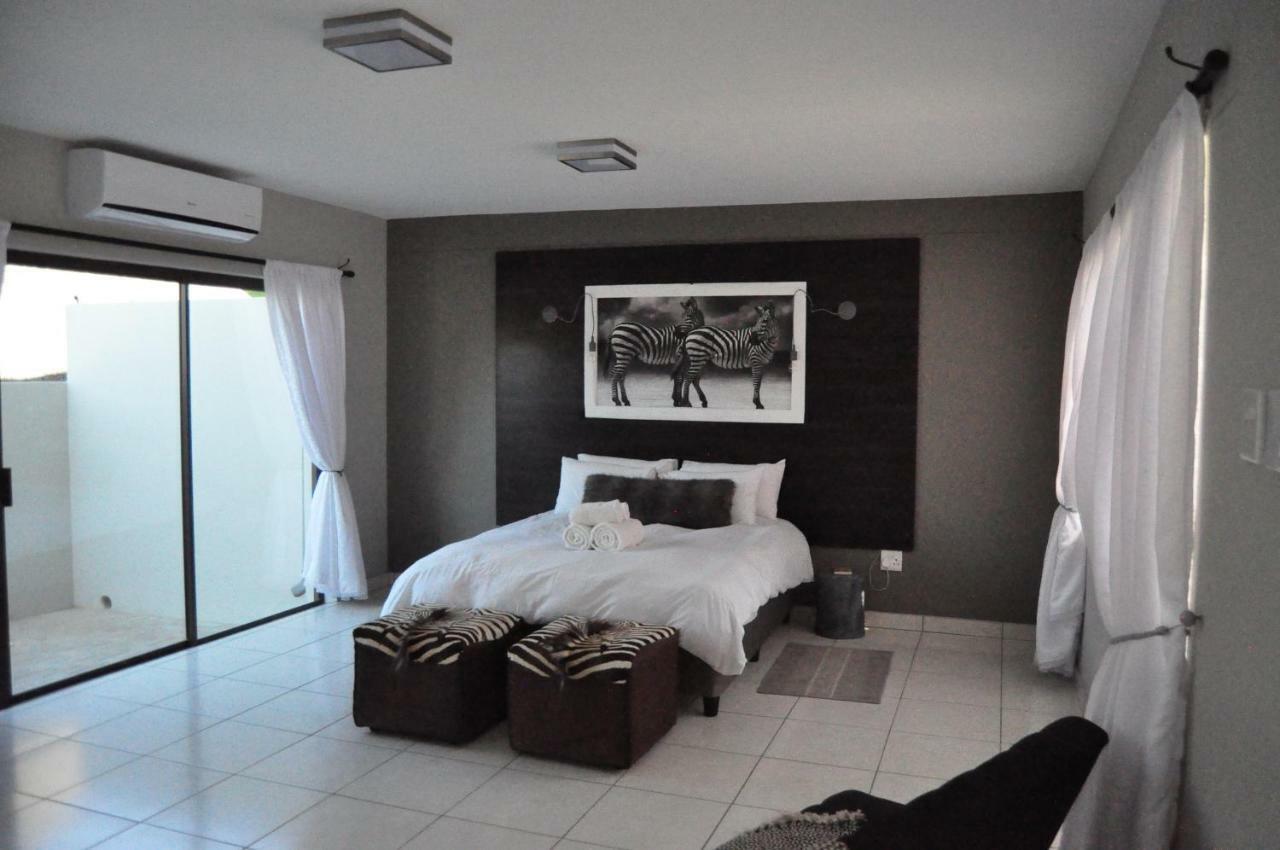 Die Windpomp Guesthouse Gobabis Bagian luar foto